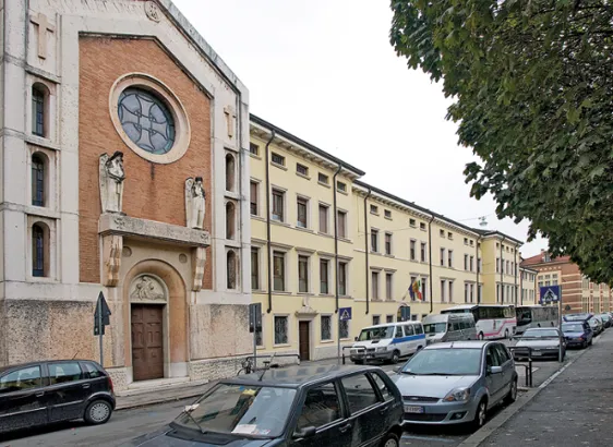 estreno edificio istituto agragrio gresner verona